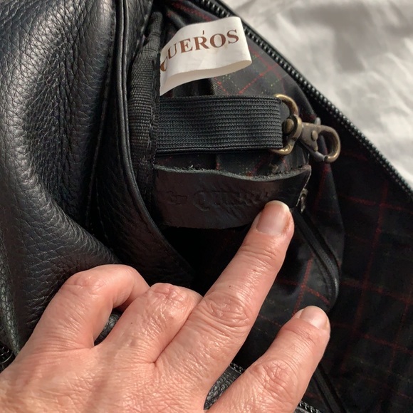 Queros Leather Briefcase - Picture 7 of 8